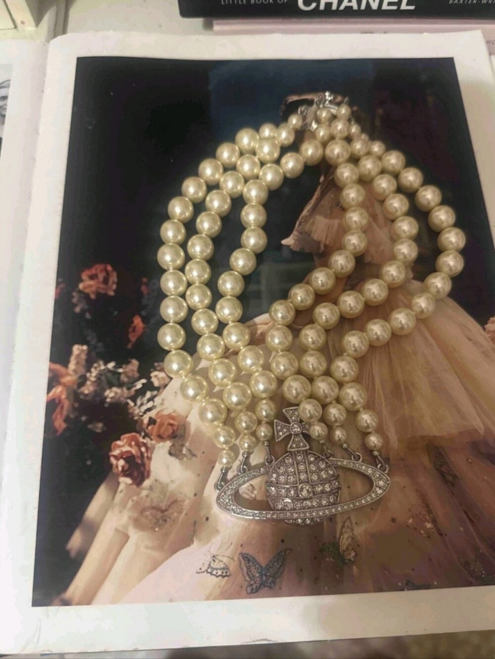 Vivienne Westwood Pearl Multi-Strand Necklace with Orb Pendant - Ivory/Gold
